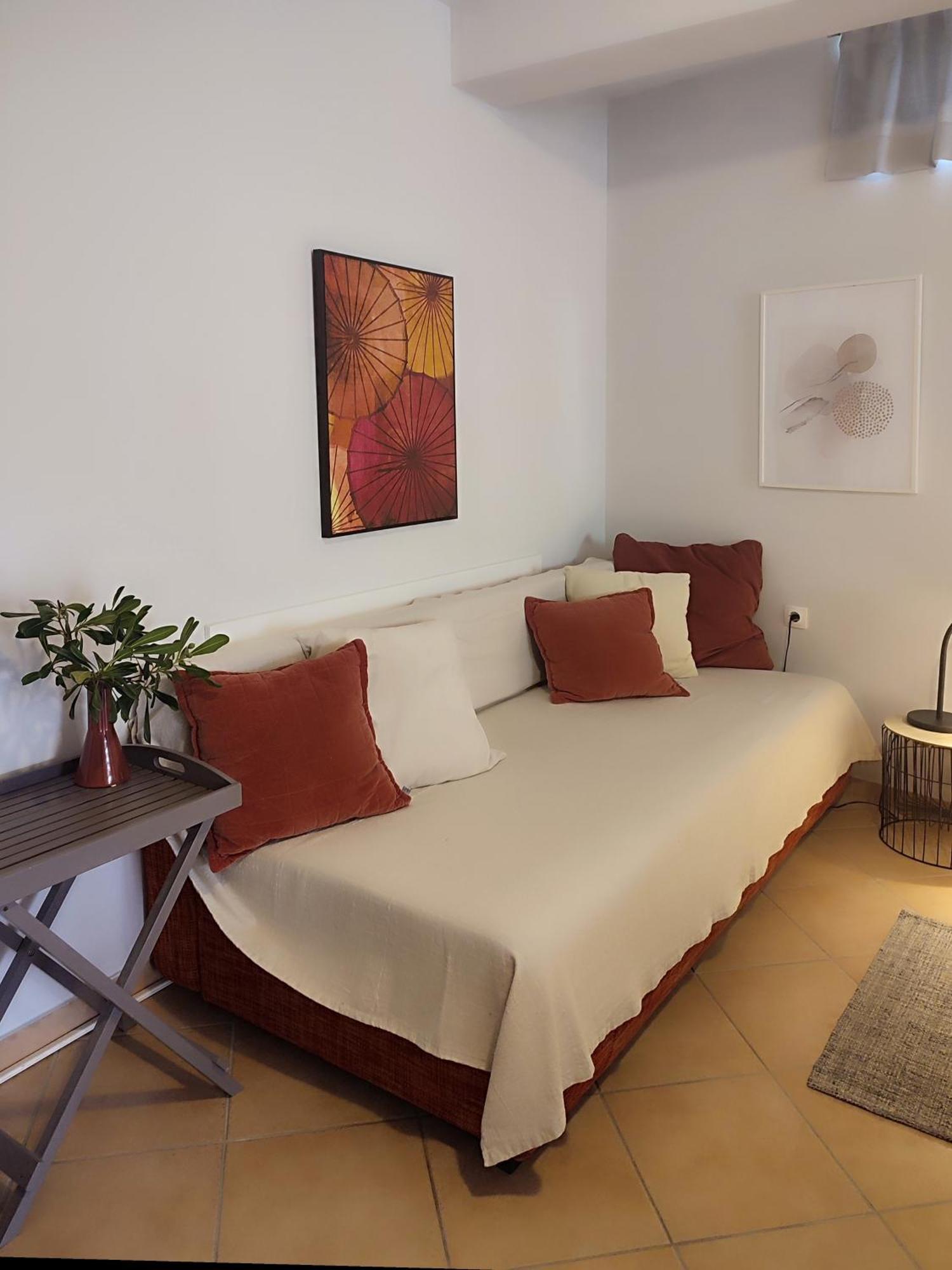 Apartments Divna Baška Voda Extérieur photo