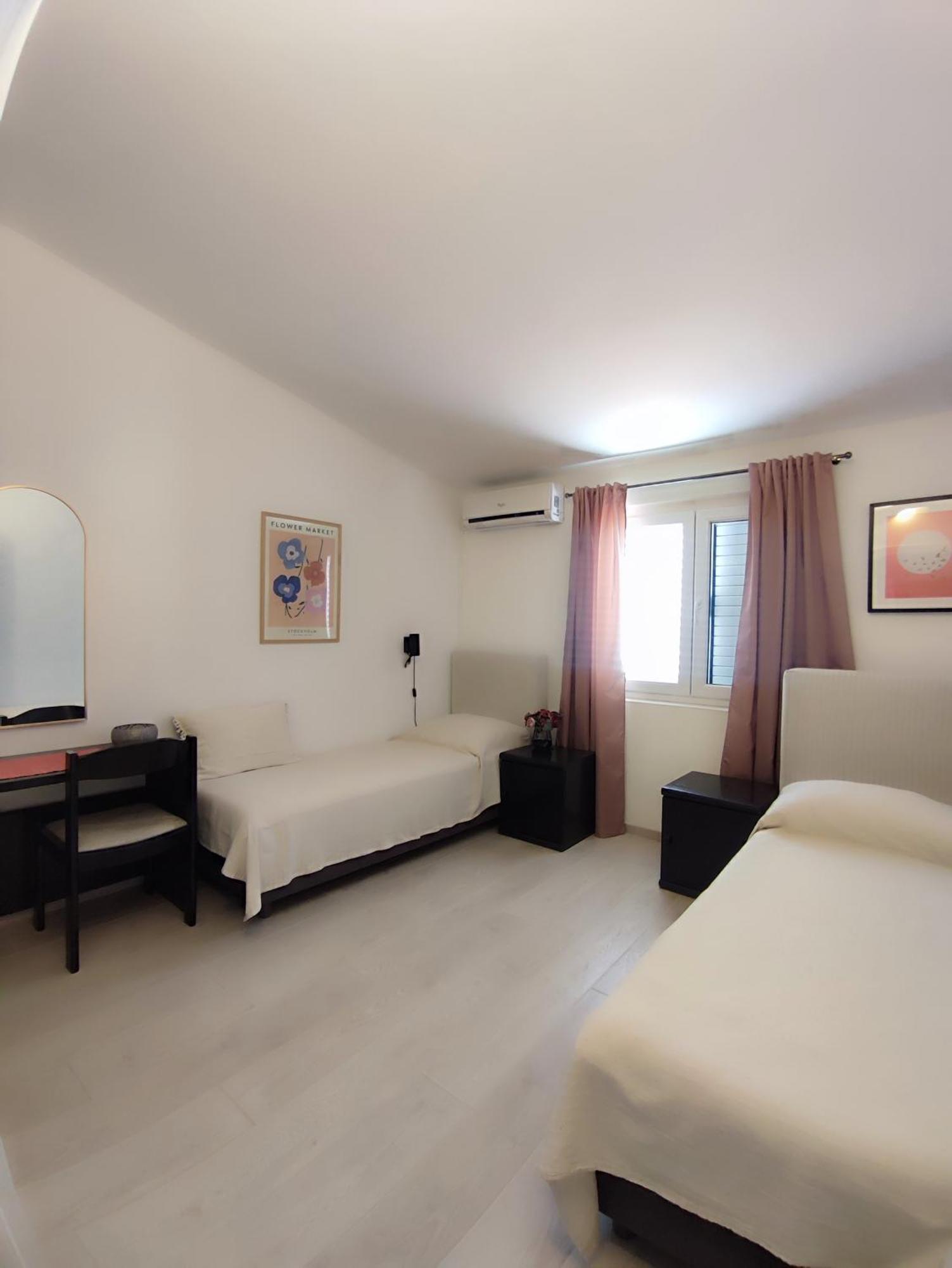 Apartments Divna Baška Voda Extérieur photo